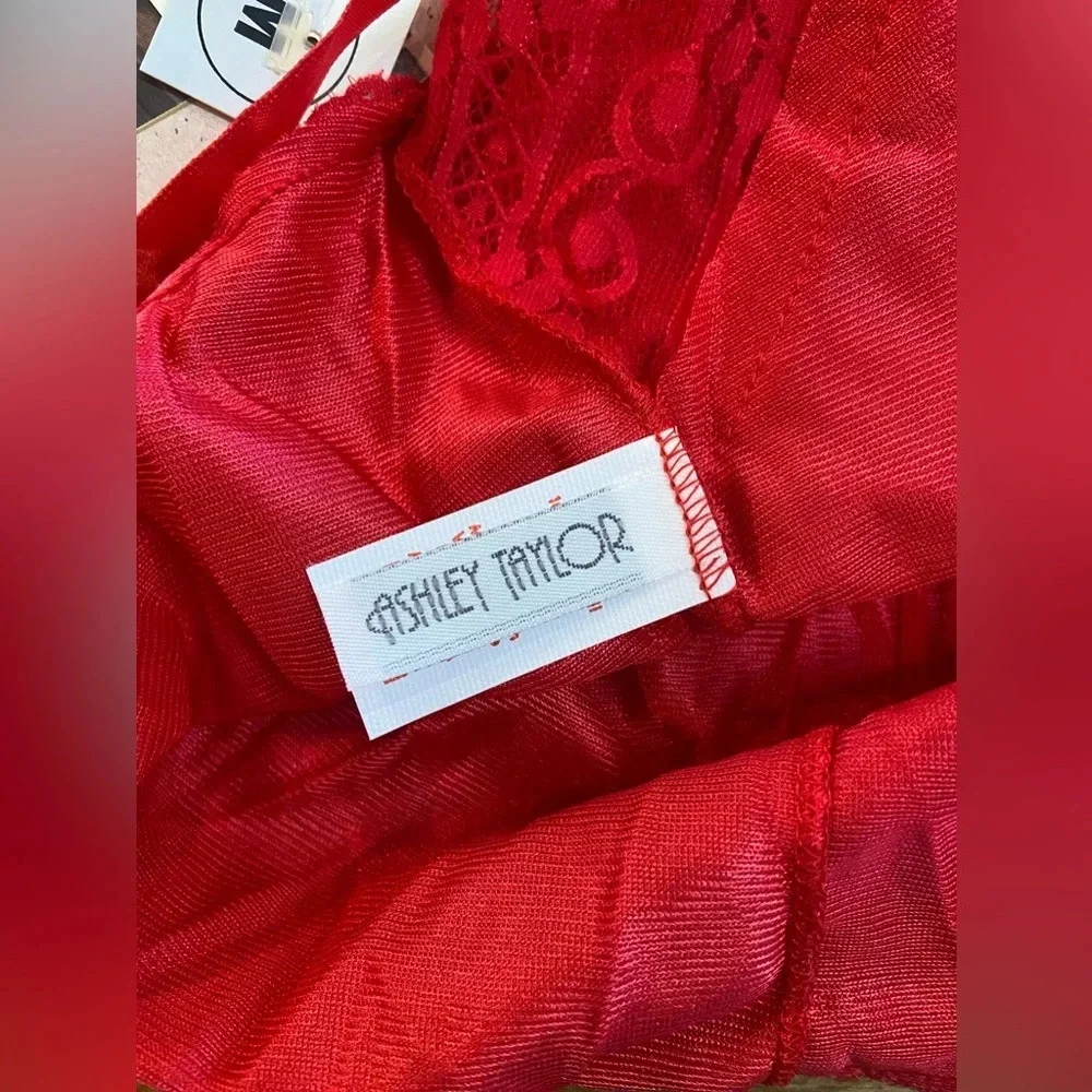 ASHLEY TAYLOR Vintage 80s 90s Red Lingerie Set Two Piece Size Medium 6 USA Made‎